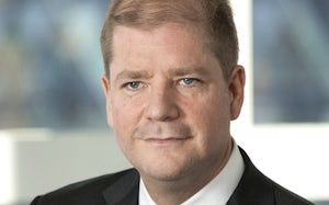 Richard Trobman, Latham
