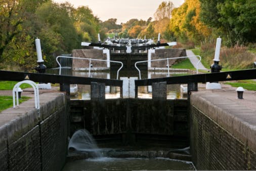 canal lock