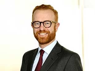 Luke Streatfeild, Hausfeld
